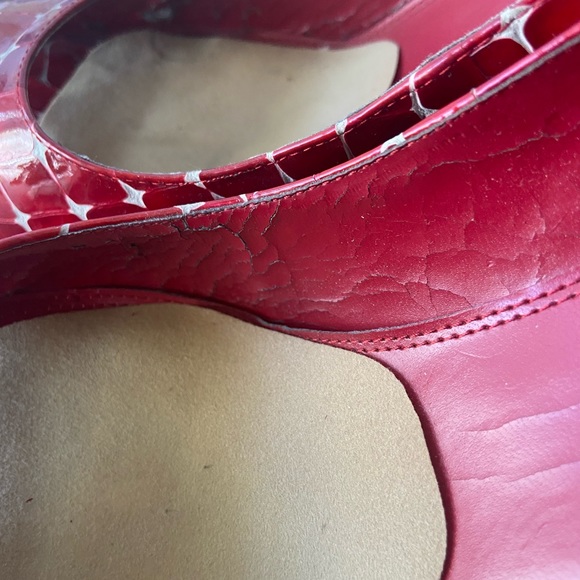 Bright Red Heels - Picture 9 of 9